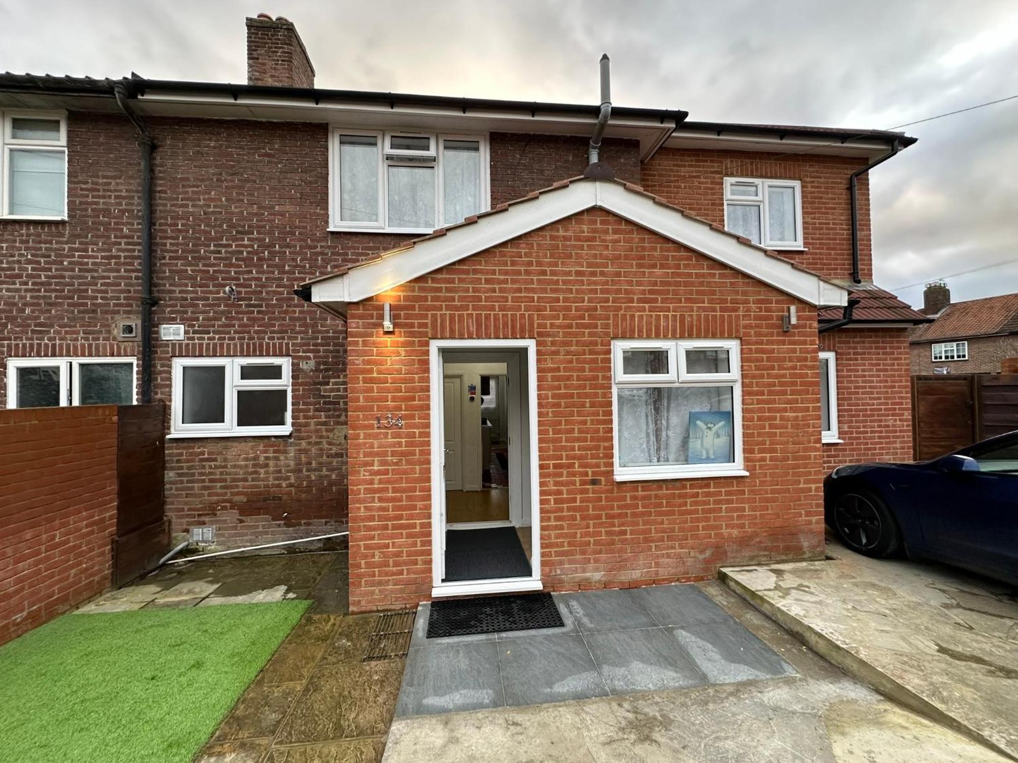 Luxury Ensuite 2Nd Studio Flat With Great Views In Keedonwood Road With Fully Own Bathroom Newly Added And Private Kitchenette Bromley Luaran gambar