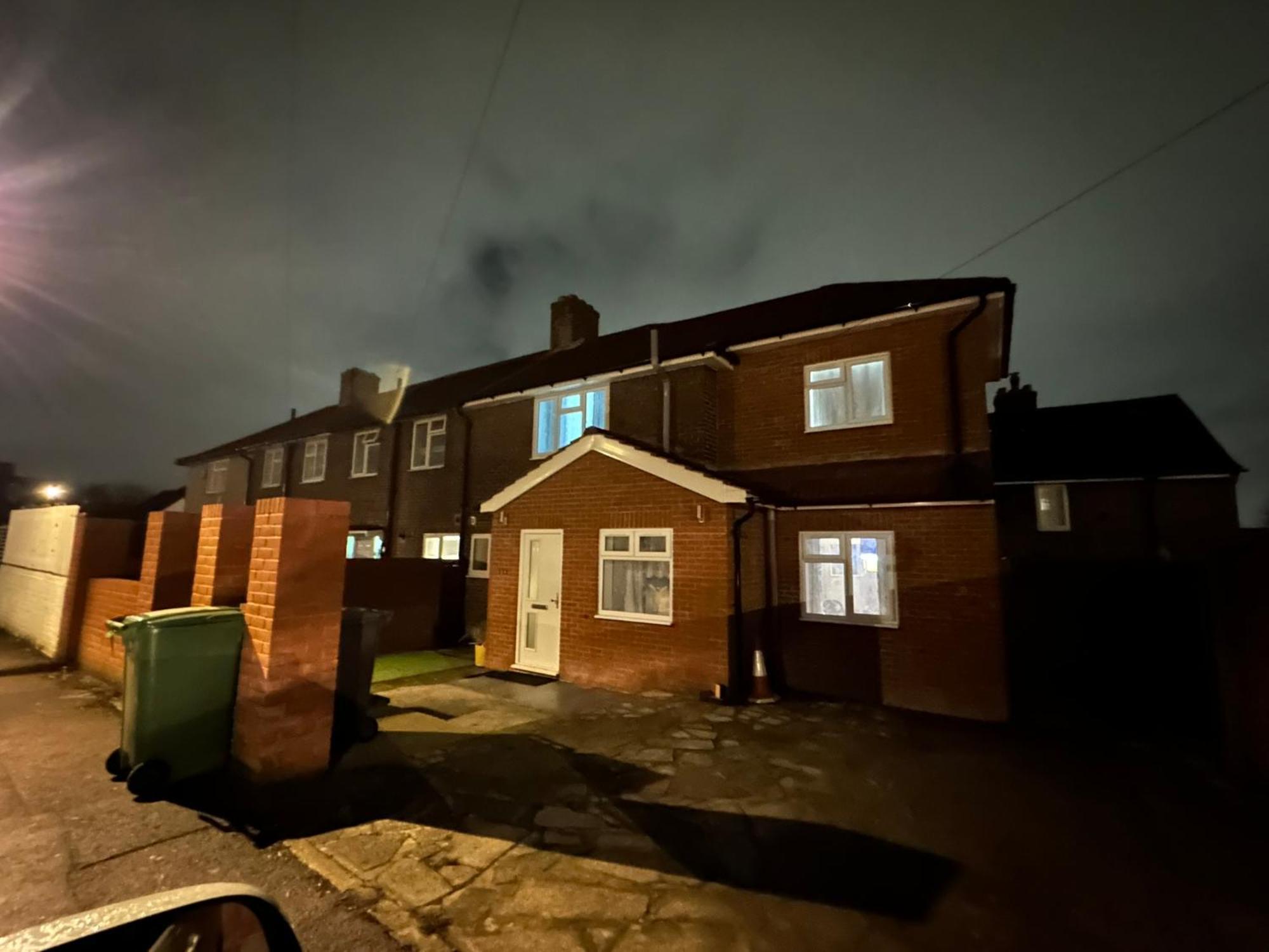 Luxury Ensuite 2Nd Studio Flat With Great Views In Keedonwood Road With Fully Own Bathroom Newly Added And Private Kitchenette Bromley Luaran gambar